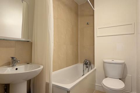 undefined, Ladbroke Crescent, Notting Hill, London W11