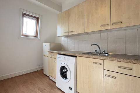 undefined, Ladbroke Crescent, Notting Hill, London W11