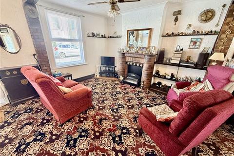 2 bedroom terraced house for sale, London Street, Worthing, West Sussex, BN11 4EL