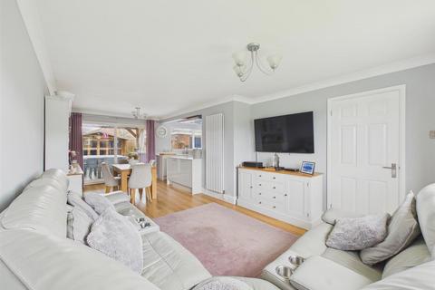 3 bedroom semi-detached house for sale, The Beeches, Upton-Upon-Severn, Worcester