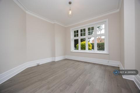 undefined, Lower Edgeborough Road, Guildford, GU1