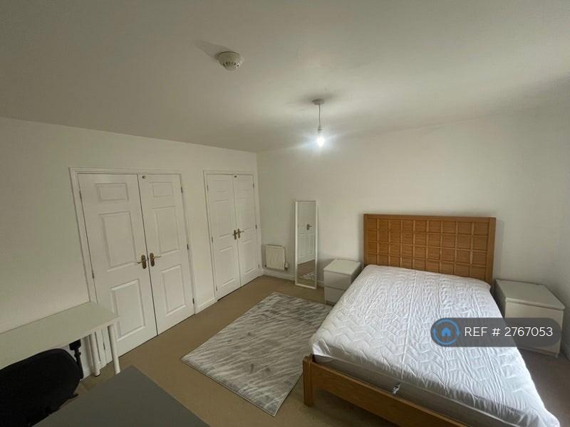 Spacious Xl Double Room