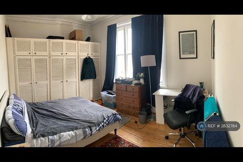 undefined, Longley Road, London, SW17