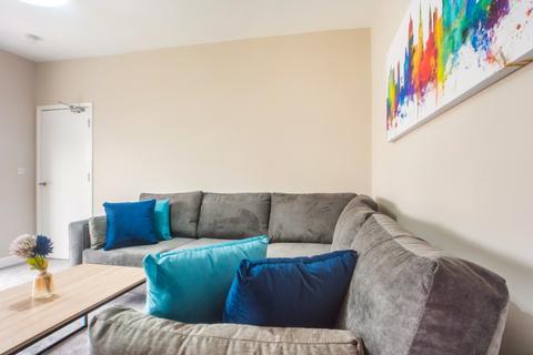 4 bedroom house to rent, Derby Road Beeston, Nottingham NG9