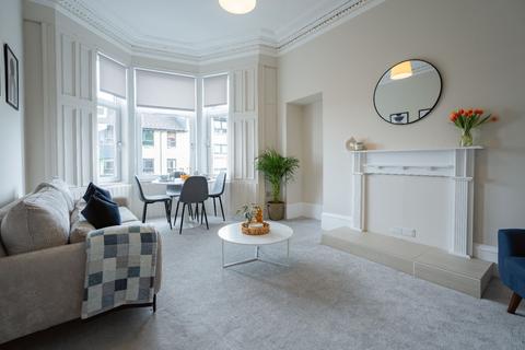 2 bedroom flat to rent, Oban Drive, Glasgow G20