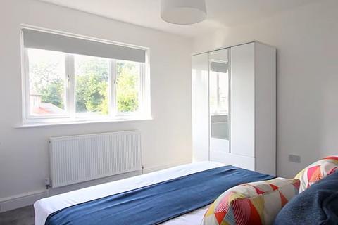 undefined, Queens Road, Nottingham NG9