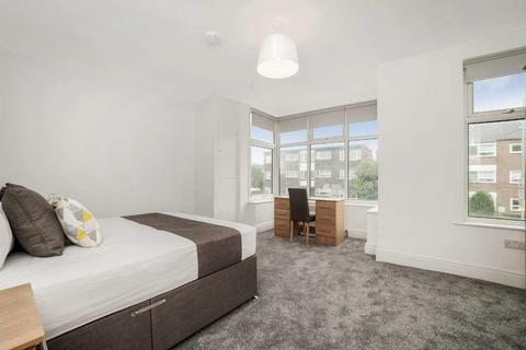 undefined, Queens Road Beeston, Nottingham NG9