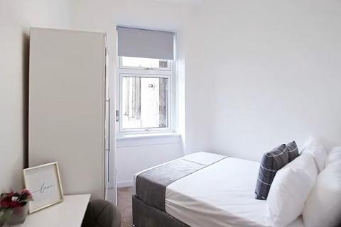 2 bedroom flat to rent, Garrioch Road, Glasgow G20