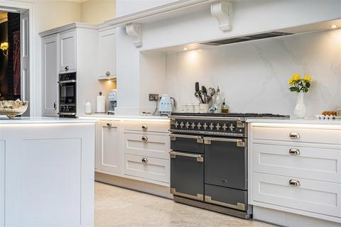 undefined, Powderham Crescent, Exeter