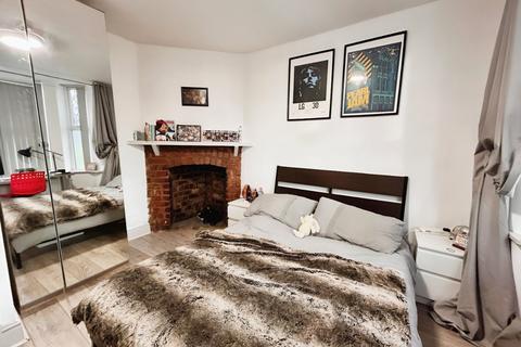 undefined, Platt Lane Fallowfield, Manchester M14