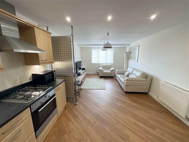 Kitchen/living room