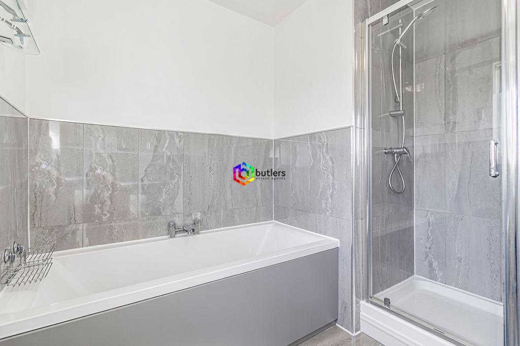 Main Bathroom