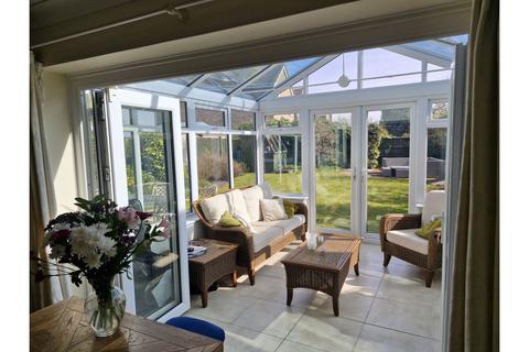 4 bedroom detached house for sale, Wenlock Road, Shrewsbury, SY2