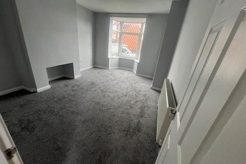 2 bedroom terraced house to rent, Regent Crescent, Barnsley