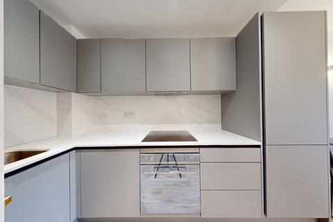 1 bedroom flat to rent, New Horizons Court