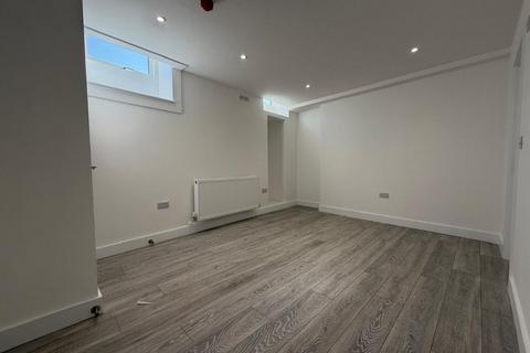 2 bedroom flat to rent, a Buenos Ayres, Margate