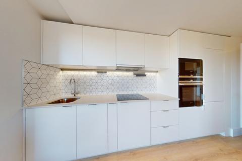 2 bedroom flat to rent, Beverley Way