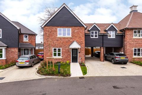 undefined, Venn Close, Dunmow