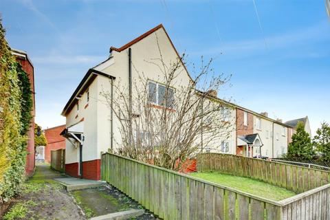 2 bedroom end of terrace house for sale, Pemberton Avenue, Consett, County Durham, DH8