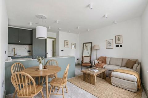1 bedroom flat for sale, Wandsworth Road, London, SW8