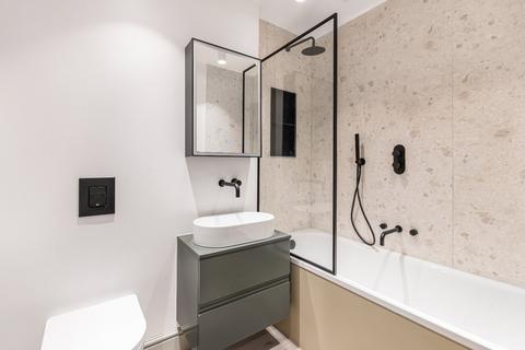 1 bedroom flat for sale, Wandsworth Road, London, SW8