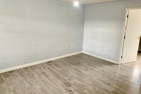 undefined, Lindale Close, Moreton, Wirral, Merseyside, CH46