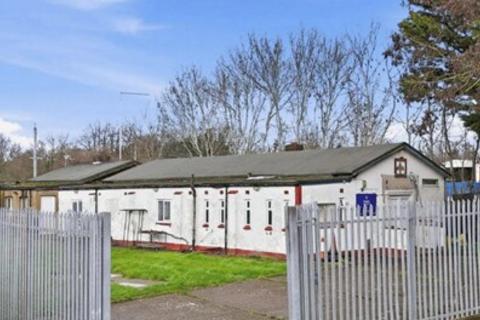 Mixed use for sale, 61 Micawber Av Cowley UB8 3NZ