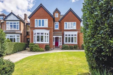 Healthcare facility for sale, 81 Torrington Park London N12 9PN