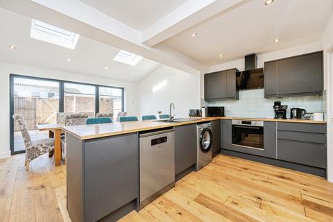 undefined, Salcombe Close, BEDFORD, Bedfordshire, MK40