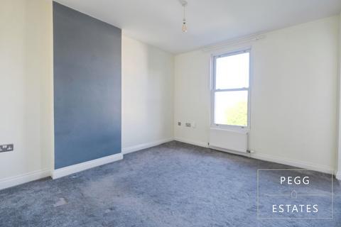 2 bedroom flat for sale, Athelney, Torquay