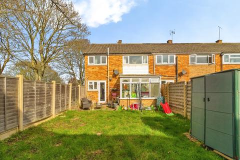 undefined, Buckfast Avenue, Bletchley, Milton Keynes, Buckinghamshire, MK3