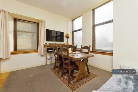 undefined, Orkney Place, Glasgow, G51