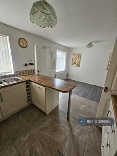 undefined, Milton Square, Gateshead, NE8