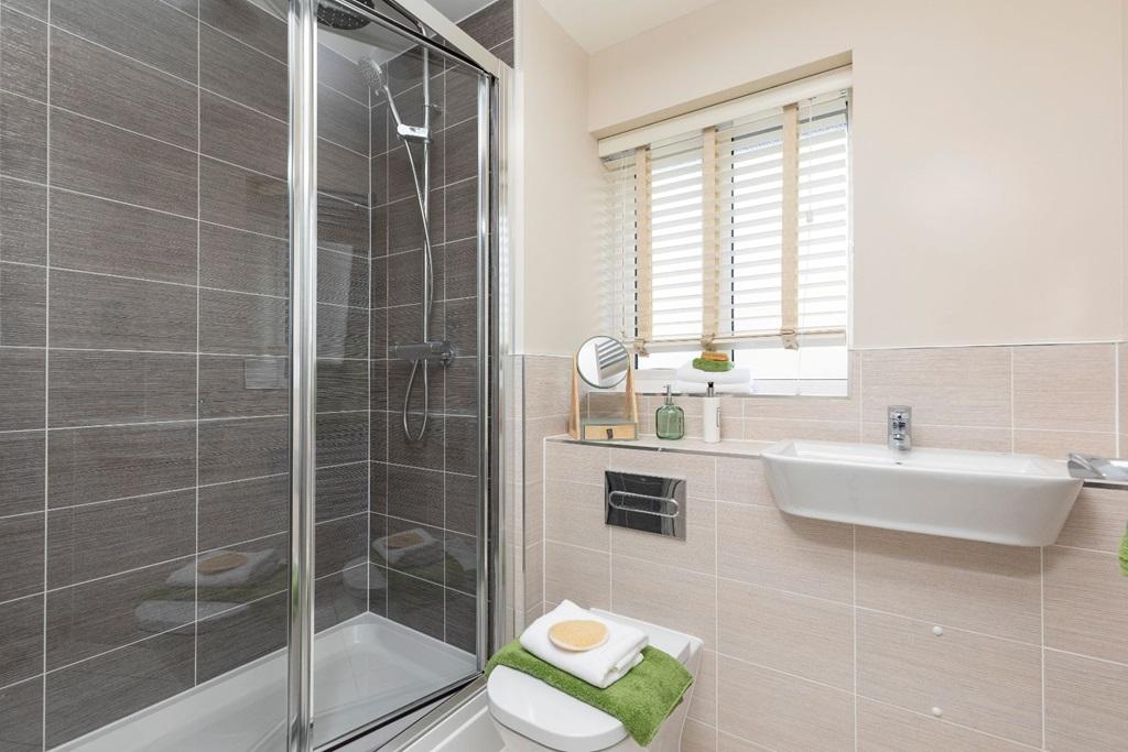 Bedroom 1 private en suite