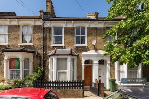 2 bedroom flat to rent, Pennethorne Road, London, SE15