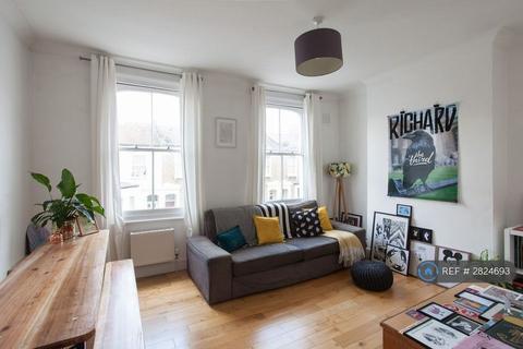 2 bedroom flat to rent, Pennethorne Road, London, SE15