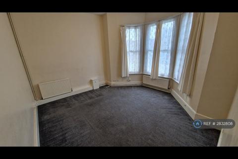 undefined, Bessborough Rd, London, SW15