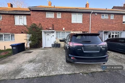 undefined, Feather Dell, Hatfield, AL10