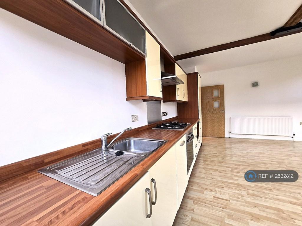 Kitchen 4
