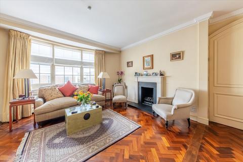 undefined, Eaton Place, London SW1X