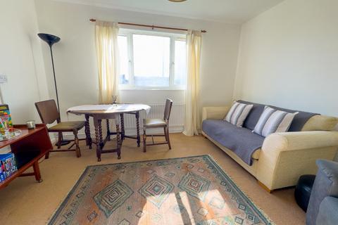 undefined, Queens Gardens, Dartford, Kent, DA2 6HY