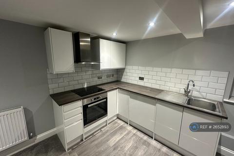1 bedroom in a house share to rent, Sittingbourne Road, Maidstone, ME14