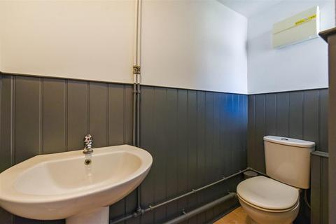 4 bedroom terraced house for sale, Bury Hill Close, Anna Valley, Andover, SP11 7NB