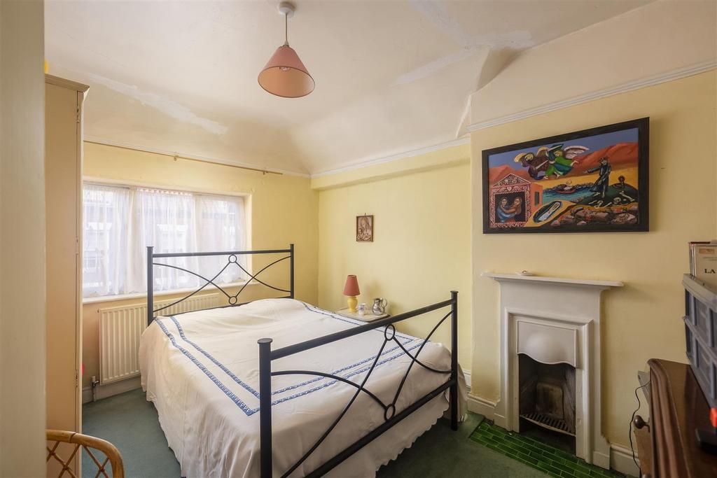 Old Maltongate 54 Bedroom 1.jpg