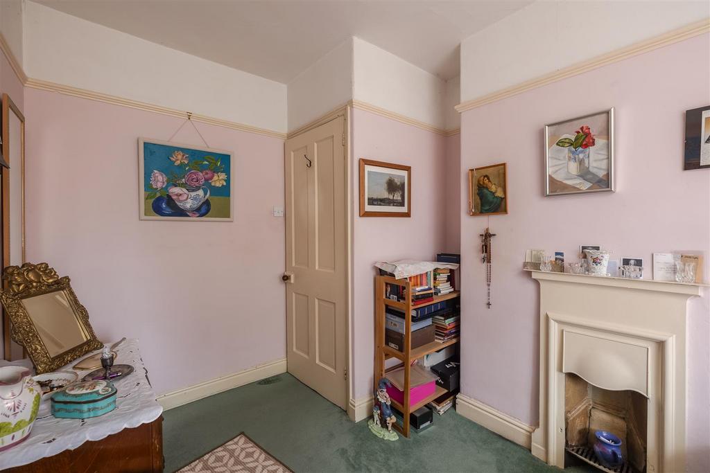 Old Maltongate 54 Bedroom 2-2.jpg