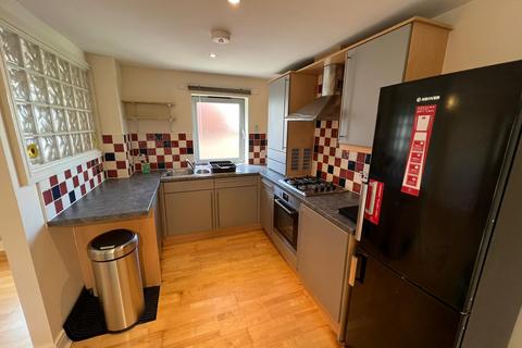 2 bedroom apartment to rent, Fitzhamon Embankment, Cardiff