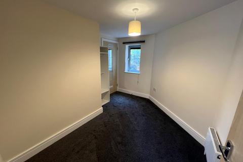 2 bedroom apartment to rent, Fitzhamon Embankment, Cardiff