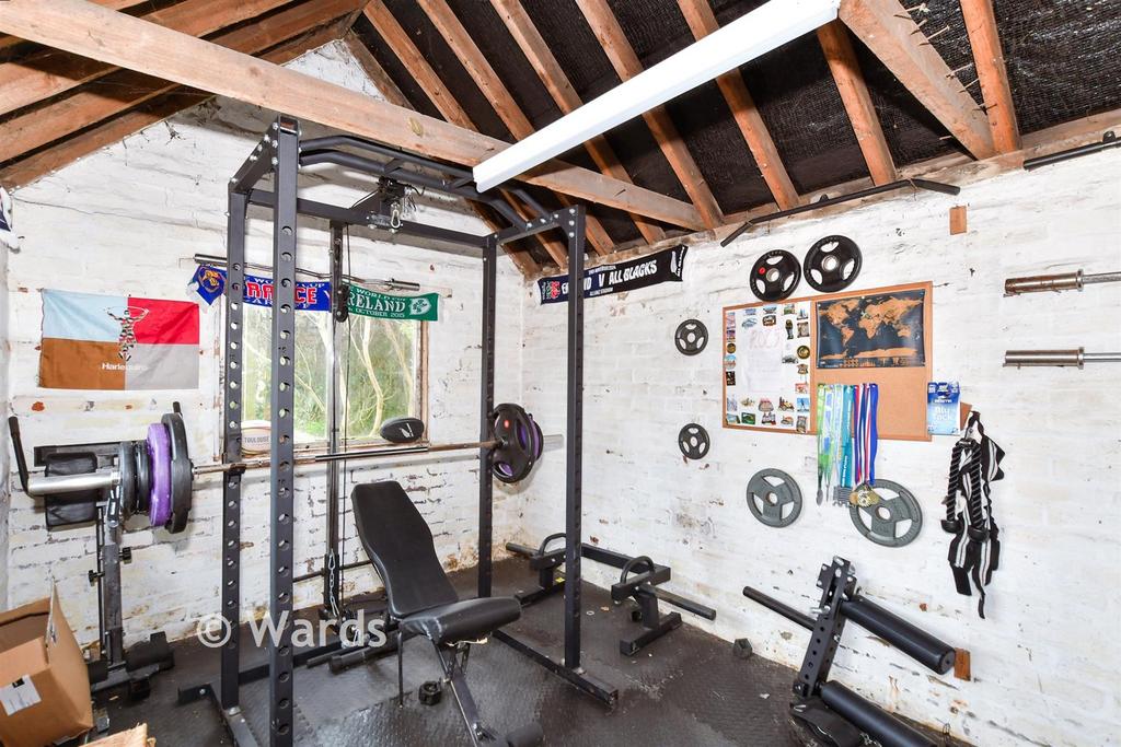 Workshop/Outbuildings