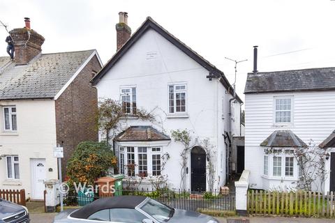3 bedroom detached house for sale, Maidstone Road, Tonbridge TN12