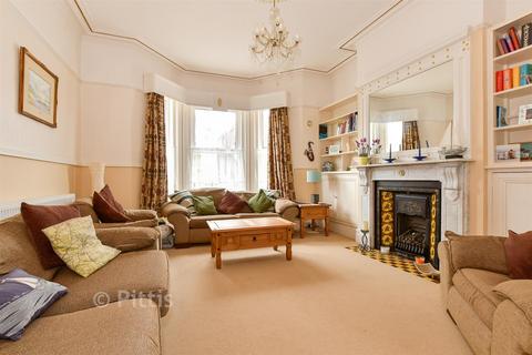 6 bedroom semi-detached house for sale, Station Avenue, Sandown, Isle of Wight